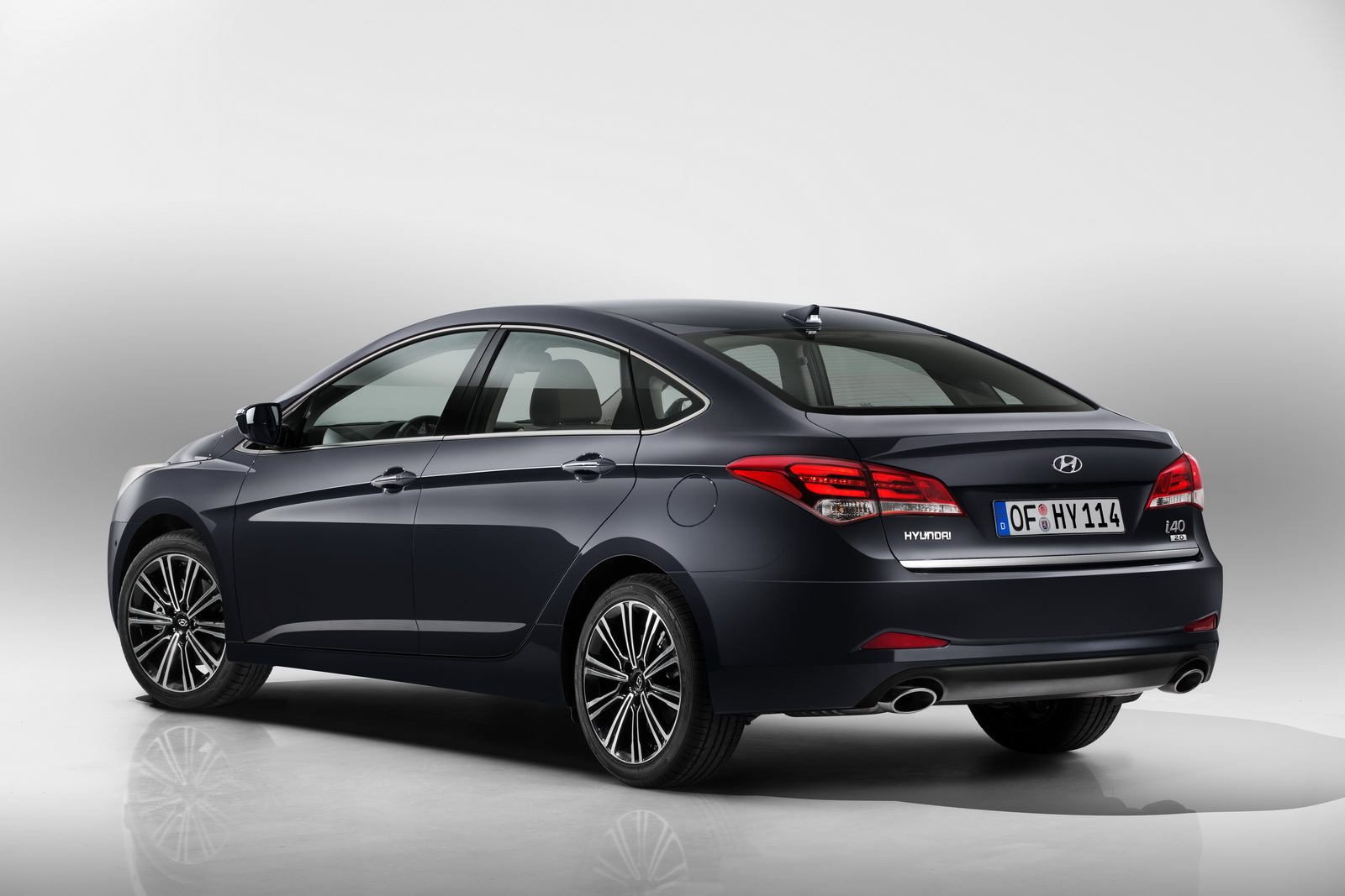This is the Refreshed Hyundai i40 – Gains Dual-Clutch Transmission