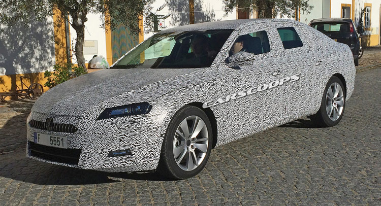  All-New 2015 Skoda Superb Spied with Production Body