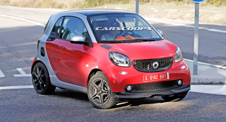  Scoop: New Smart ForTwo Brabus Freed from Camouflage