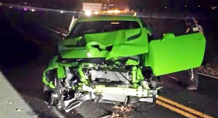  Owner Crashes 707HP Dodge Challenger Hellcat an Hour After Delivery!