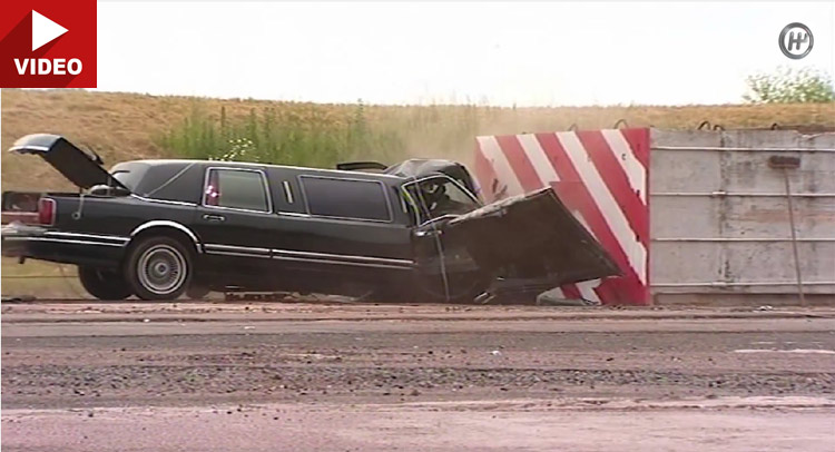  You Don’t Want to Be in a Stretched Limo in the Event of a Crash