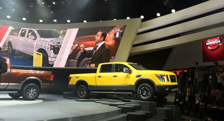 2016 Nissan Titan Tries To Find A Place Between All The Trucks