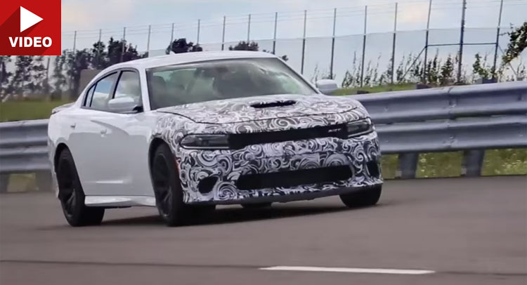  Dodge Charger Hellcat Clocks over 200 MPH in Speed Run