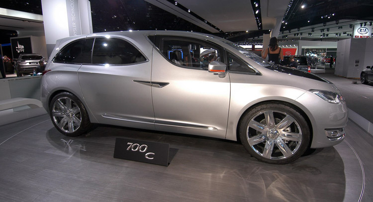  Chrysler Confirms New Minivan for 2016 Detroit Auto Show