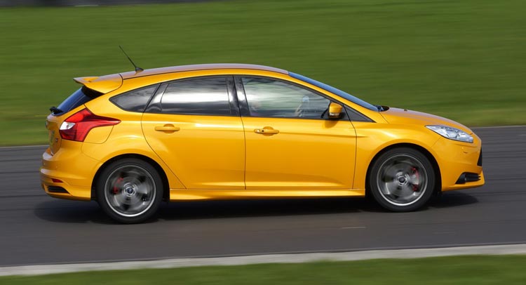  GGR’s Performance Kit Boosts Ford Focus ST to 300PS or 296HP