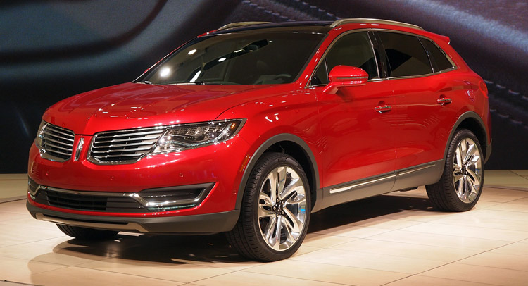  2016 Lincoln MKX Detailed, Gets Standard 3.7L V6 with Over 300HP
