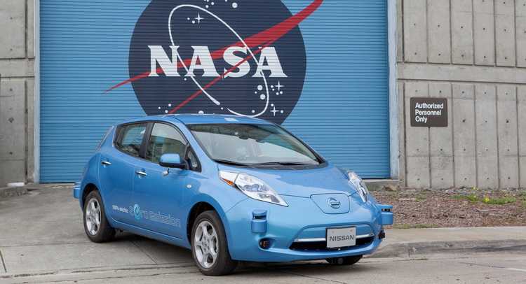  Nissan and NASA Join Forces to Develop Self-Driving Vehicles