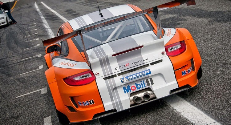  Next-Gen Porsche 911 Hybrid To Take On BMW i8