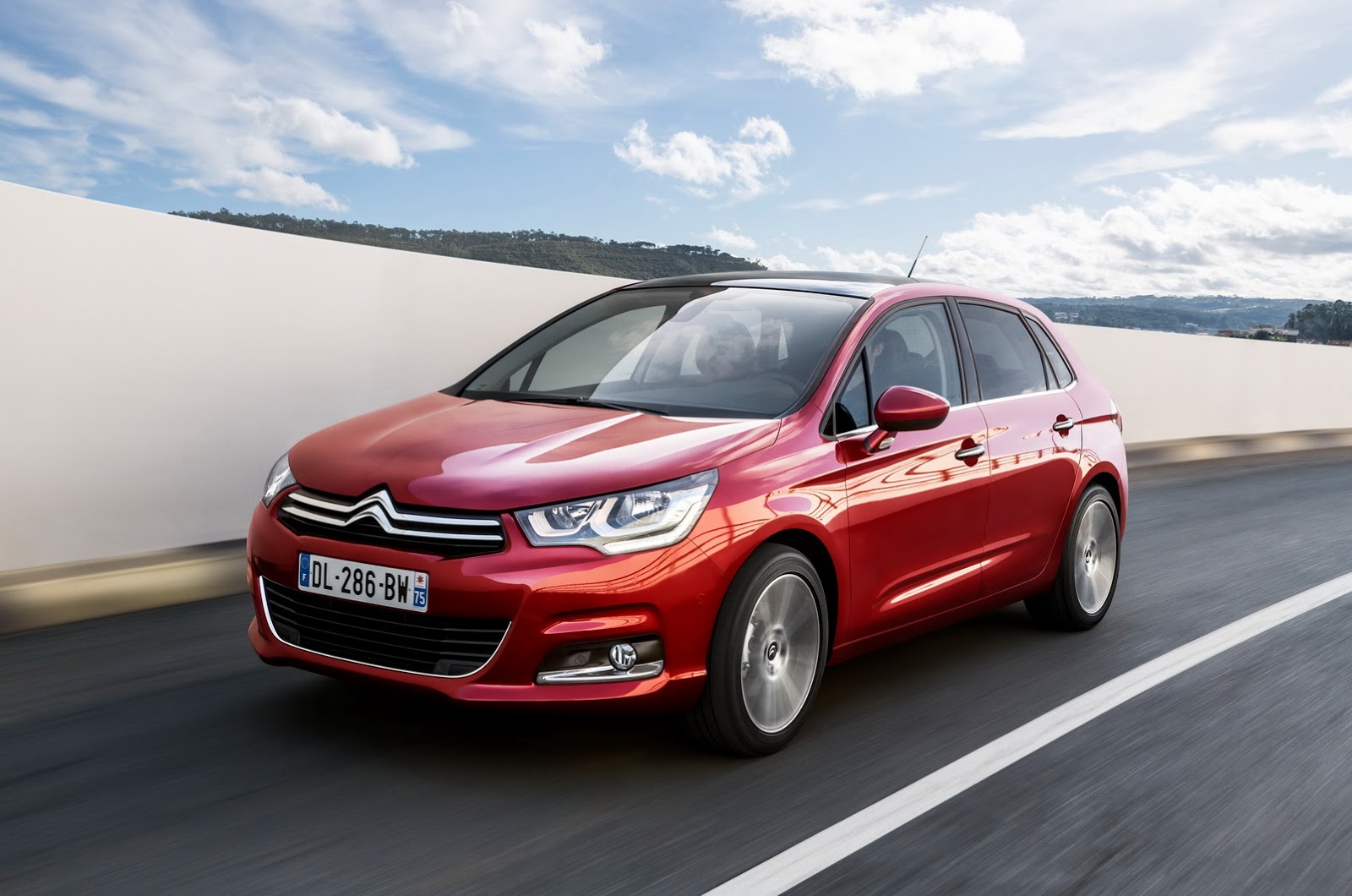 Refreshed Citroen C4 Now Available To Order in the UK [76 Pics & Video]