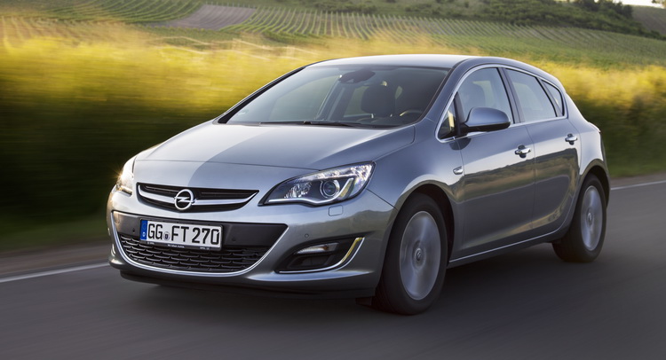  Opel Astra Becomes Cleaner and More Frugal Than Ever