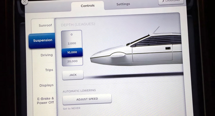  This Is What Happens When You Type ‘007’ On Tesla Model S’ Display