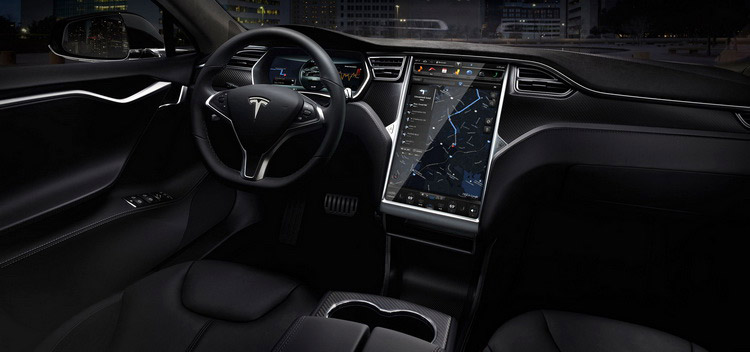  Tesla Reportedly Hires More and More Apple Employees