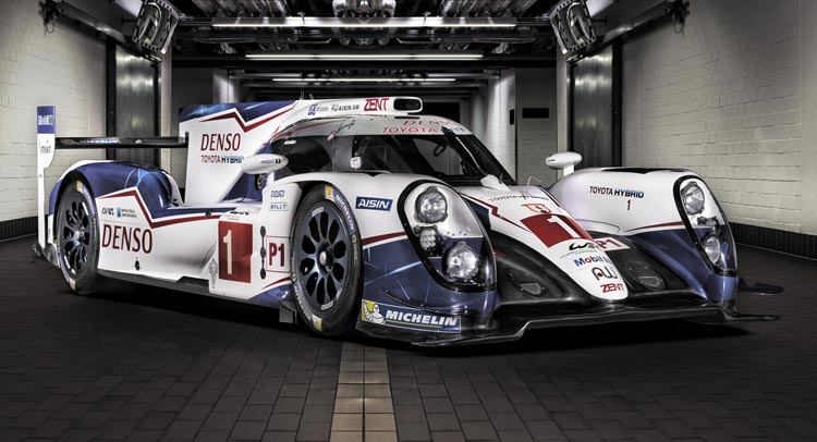 Toyota’s 2015 TS040 Hybrid Racer Is Ready to Defend 2014 FIA WEC World Title