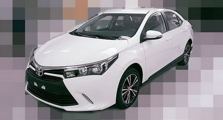  Facelifted 2016 Toyota Corolla Altis Sedan Scooped