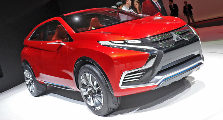  Mitsubishi Says New XR-PHEV II Concept Previews Upcoming Compact SUV