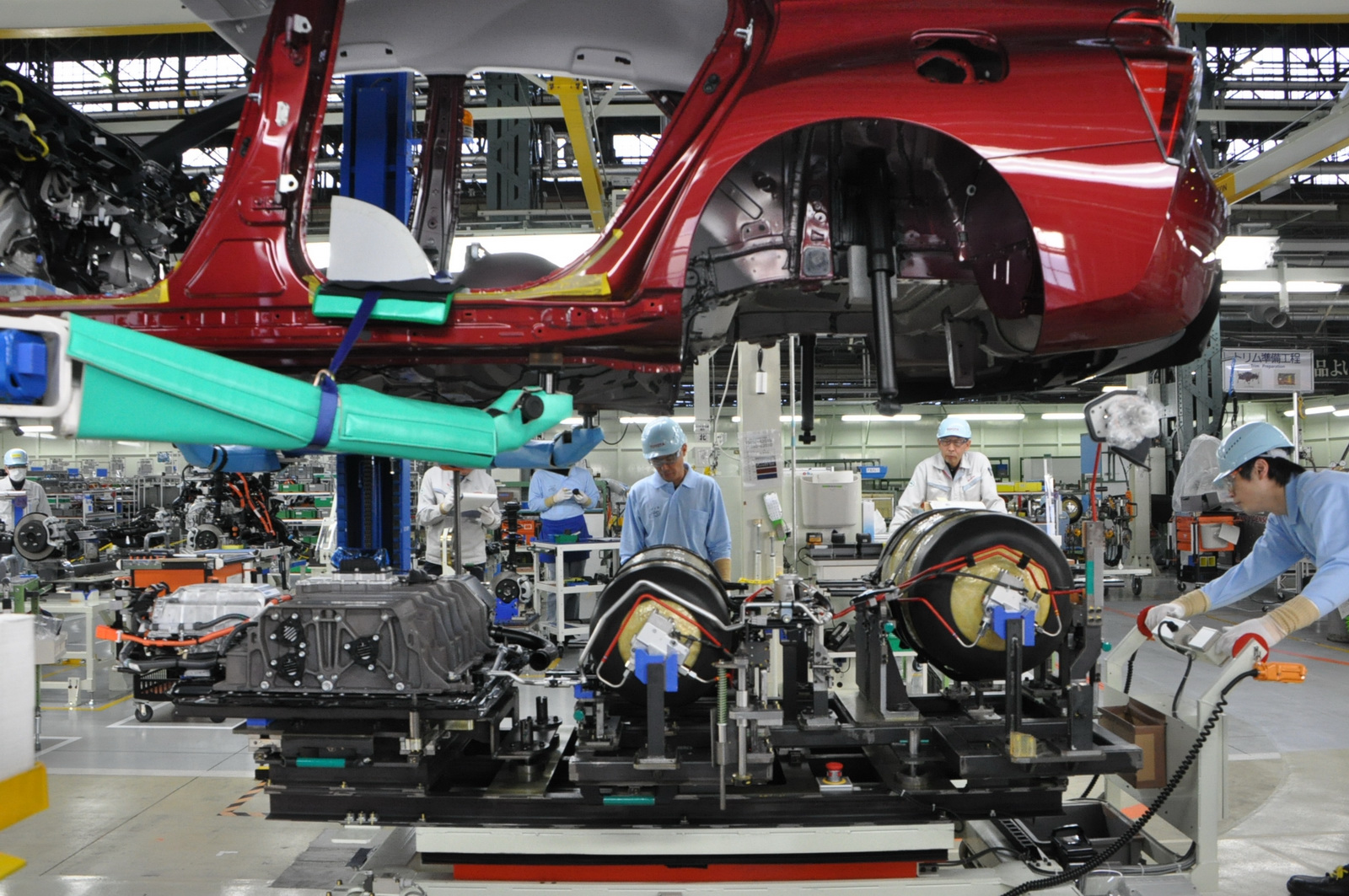 Toyota Starts Building Mirai In Japan, Shares “How It’s Made” Videos ...