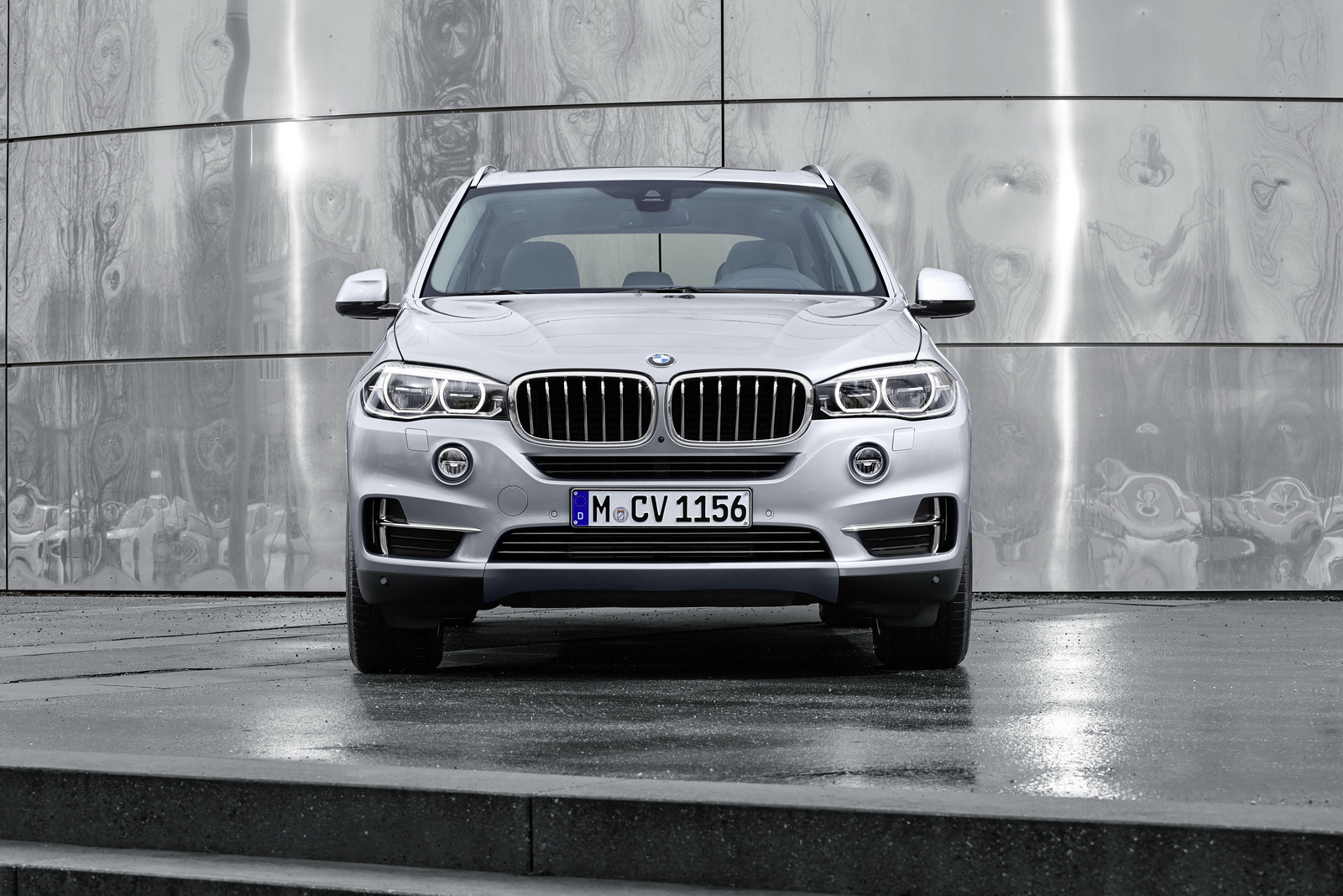 BMW-X5-xDrive40e-22 BMW To Build More X5s In Thailand To Sidestep China Tariffs