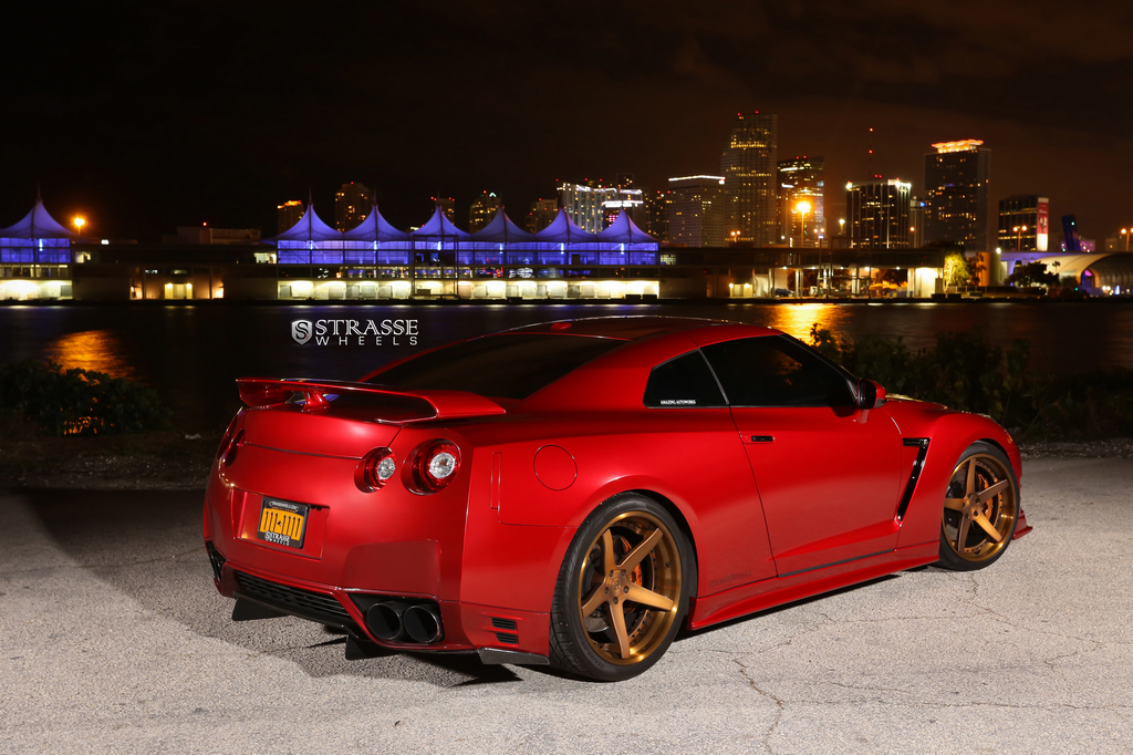 ‘Satin True Blood’ Nissan GTR Poses on Strasse Wheels Carscoops