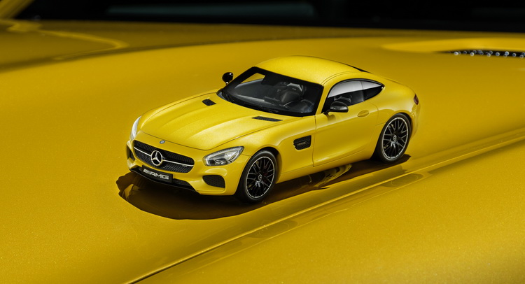  If You’re Into Collecting Scale Models, Check Out These Fresh AMG GTs