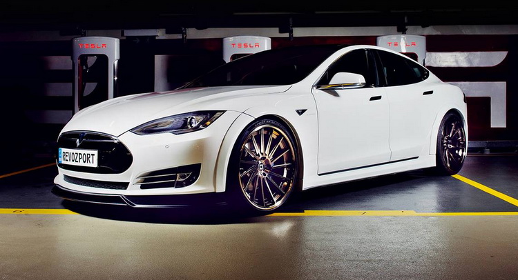 RevoZport Tesla Model S Loves to Strike a Pose