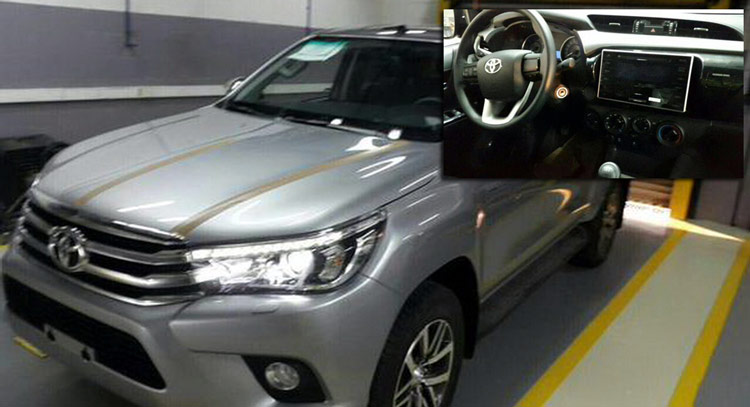  New 2016 Toyota Hilux Pickup Photographed Inside And Out