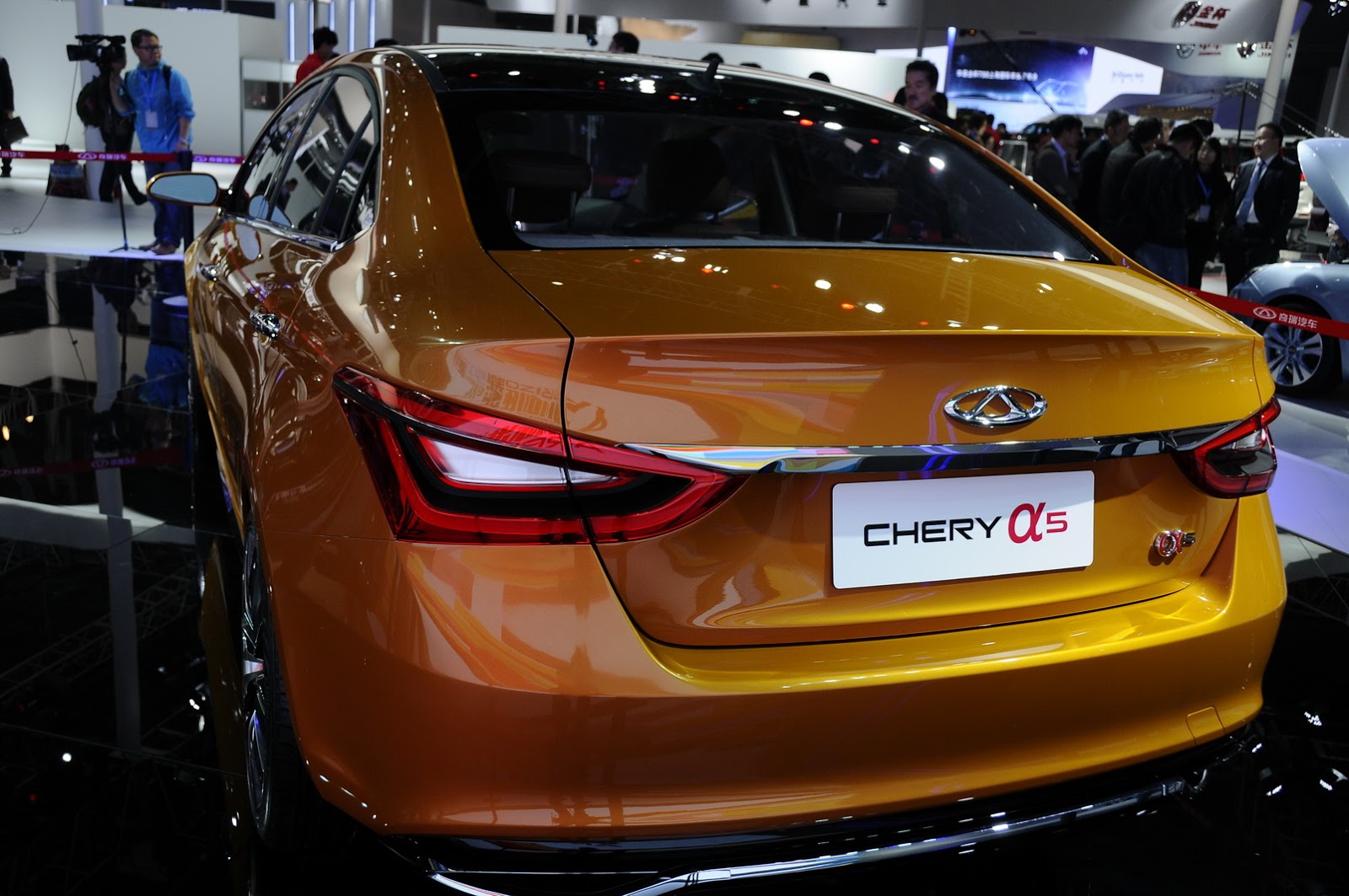 Chery s 12