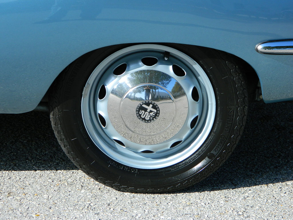 Gorgeous 1966 Alfa Romeo Giulia Sprint Speciale For Sale