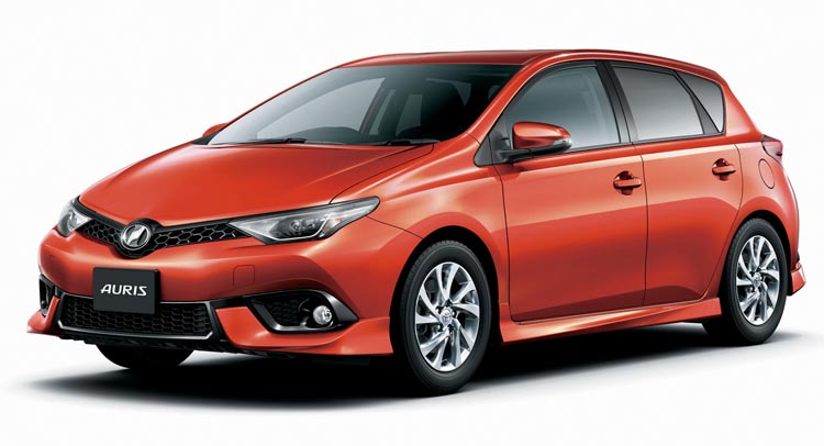  Facelifted Toyota Auris Goes on Sale in Japan