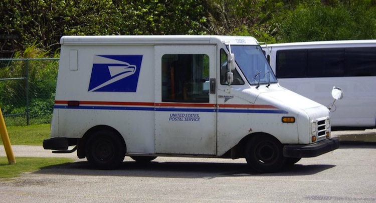  15 Companies Bidding To Make Next-Generation U.S. Postal Service Vehicle