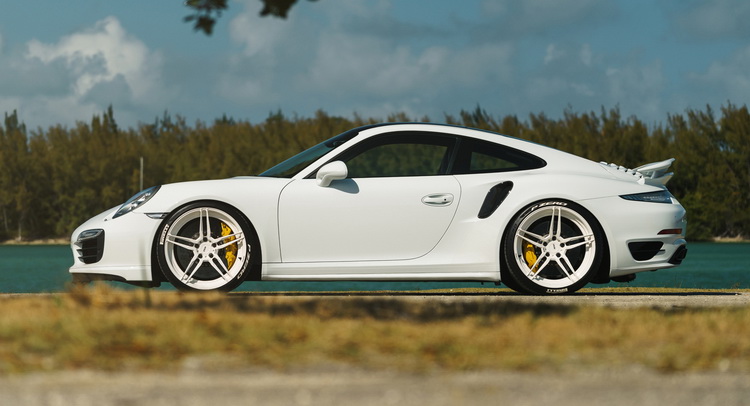  White Hot Porsche 911 Turbo S Kicks Back on ADV.1 Wheels