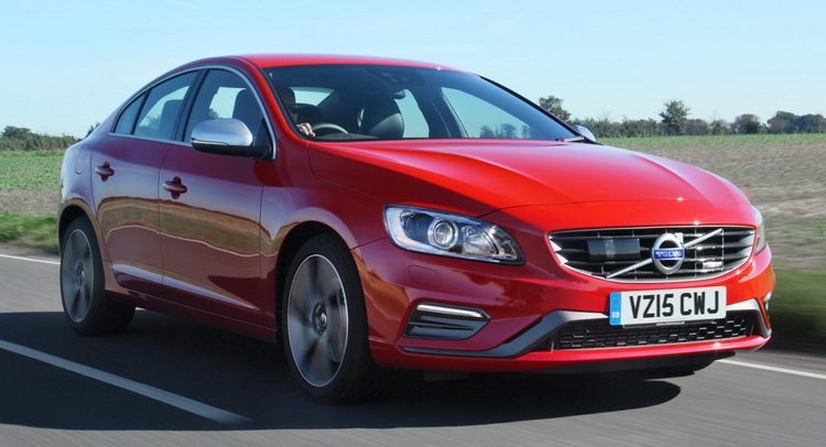  Volvo Updates MY2016 Model Range With New Drive-E Engines