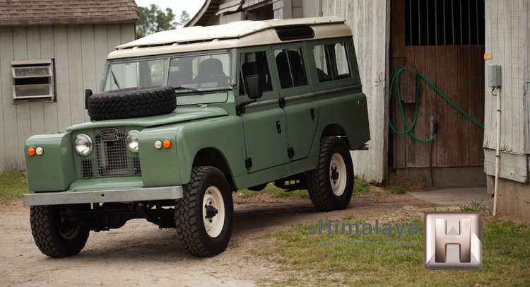  Stunning 1967 Restomodded Land Rover is Up For Grabs on Ebay