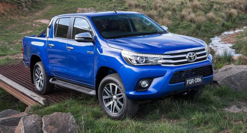  2016 Toyota Hilux Debuts With New 177HP Diesel [33 Photos & Videos]