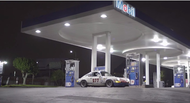  Magnus Walker Makes Los Angeles Beautiful With A Porsche 911