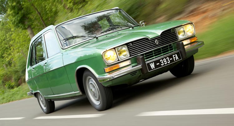  Renault Looks Back At The Iconic 16 For Its 50th Anniversary [30 Photos]
