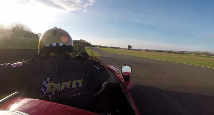  Driver Of 1955 Maserati 250F Bump Starts It All By Himself During Race!