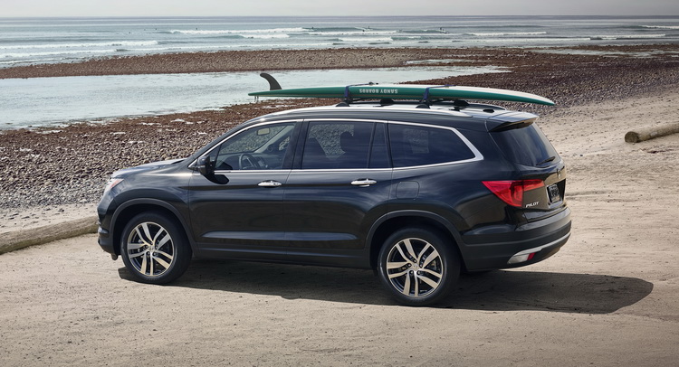  The 2016 Honda Pilot Goes On Sale In June, Priced From $29,995