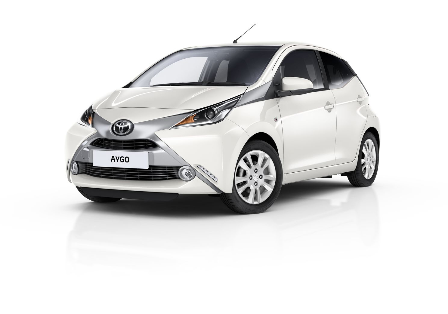 Toyota Details New Aygo X-Pure Special Edition