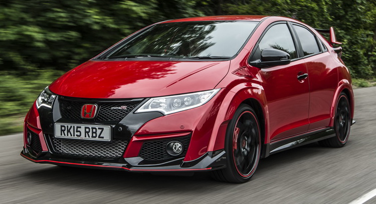  First Drive: Honda’s 306HP Civic Type R Claims The Hot Hatch Throne