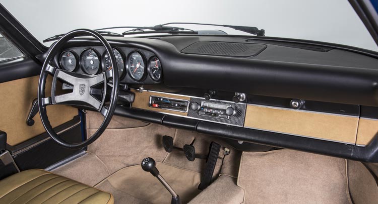  Porsche Starts Building Dashboards For Classic 911s