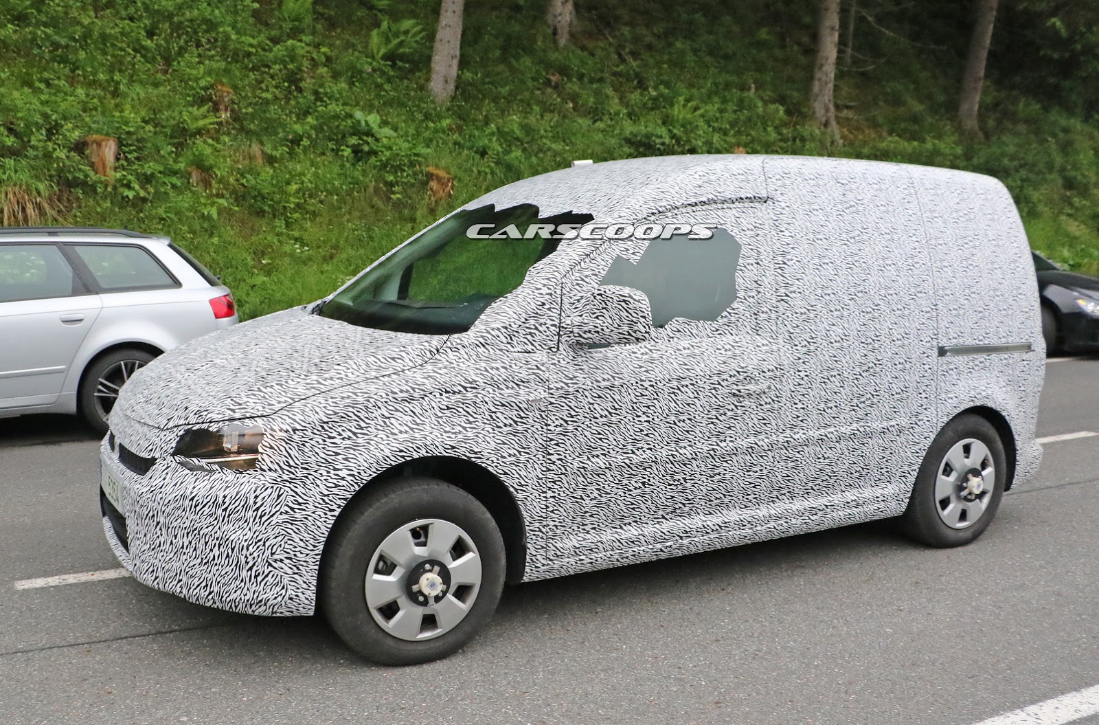 Skoda Reportedly Delays Next-Gen Roomster MPV For 2016