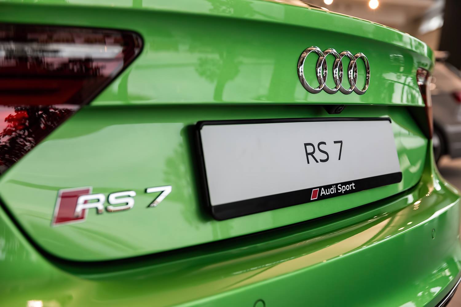 Audi apple green