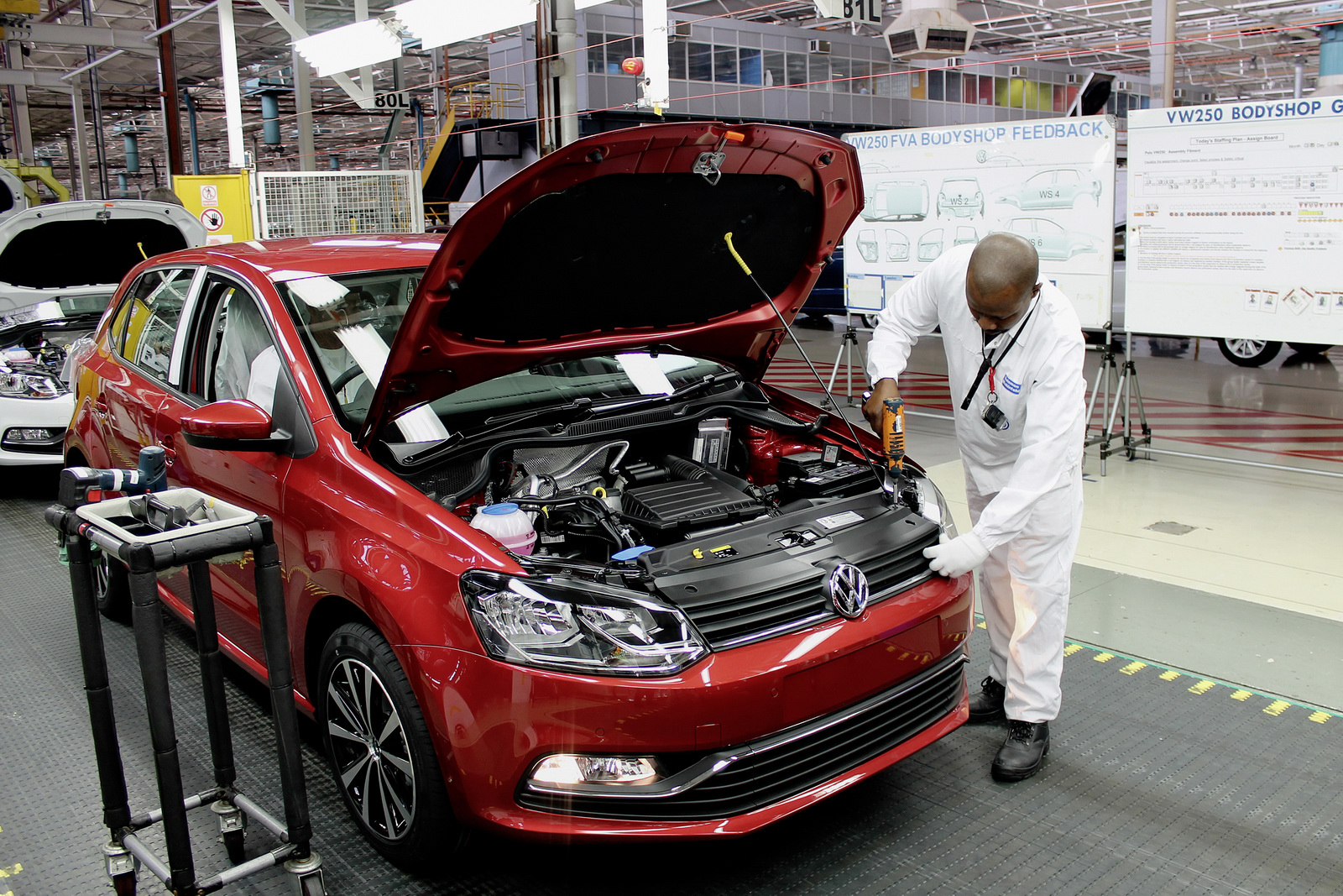 VW Takes The Lead From Toyota In Global Auto Deliveries After First Half Of 2015 Carscoops
