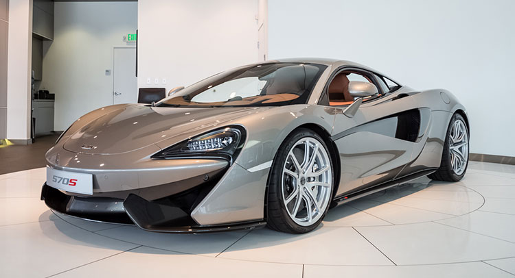  This Is How A McLaren 570S Looks Up Close