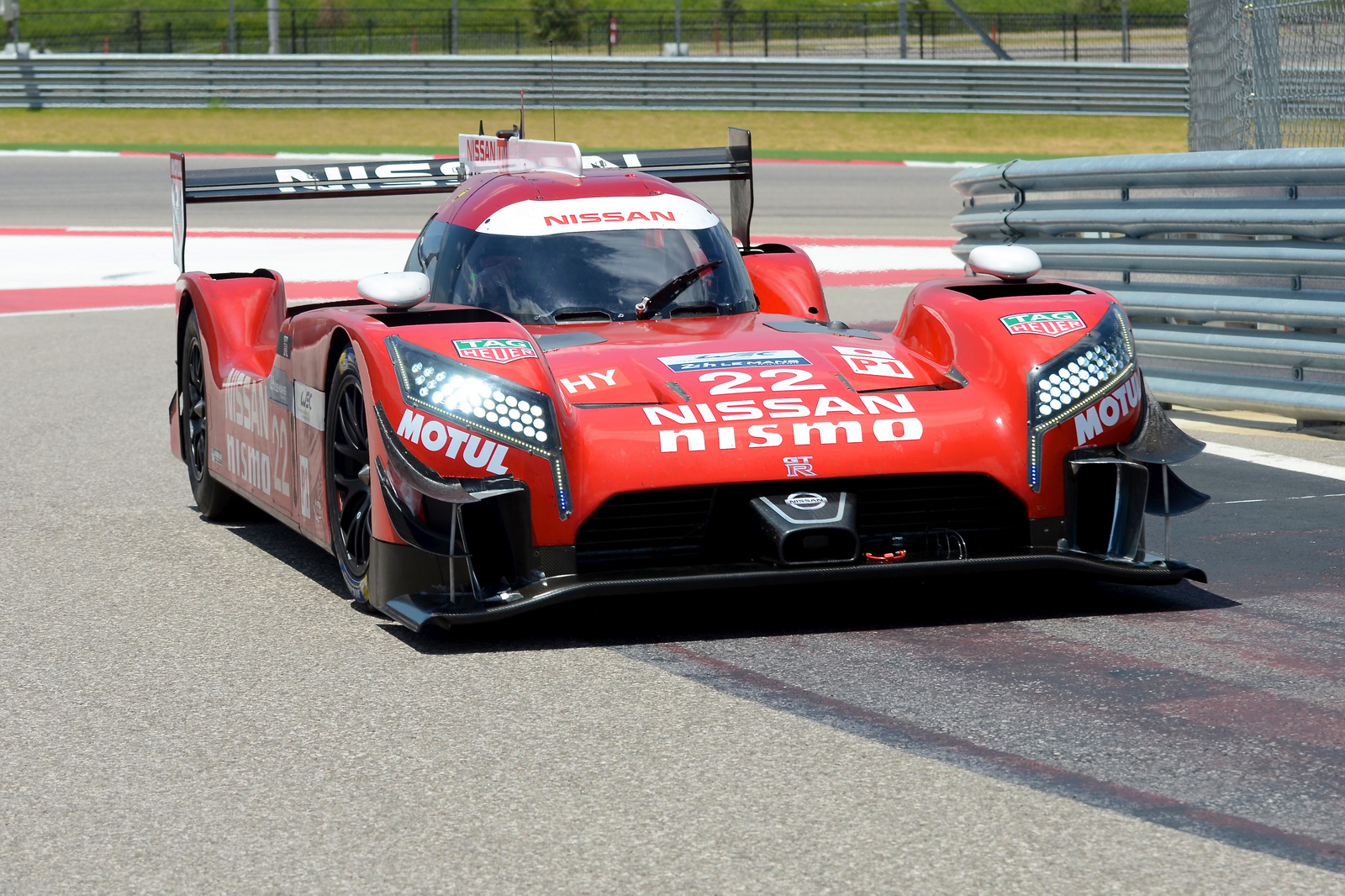 Nissan gt r lm