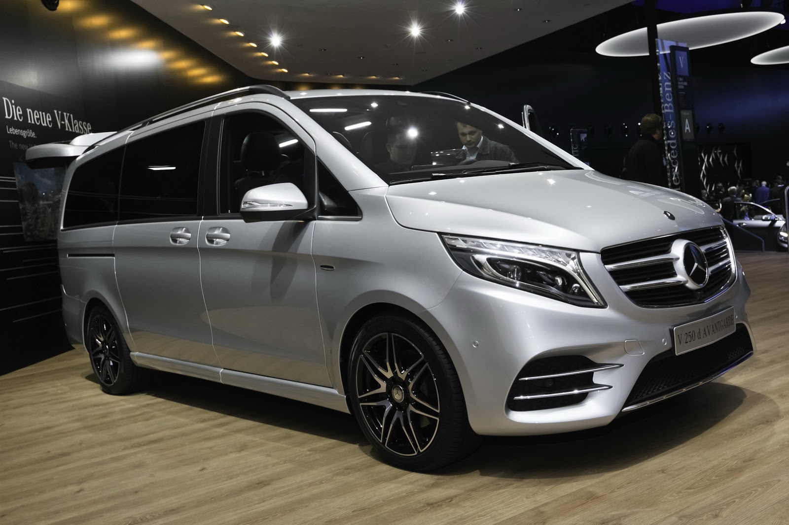 New Mercedes-Benz V-Class Takes Some AMG Fashion Lessons