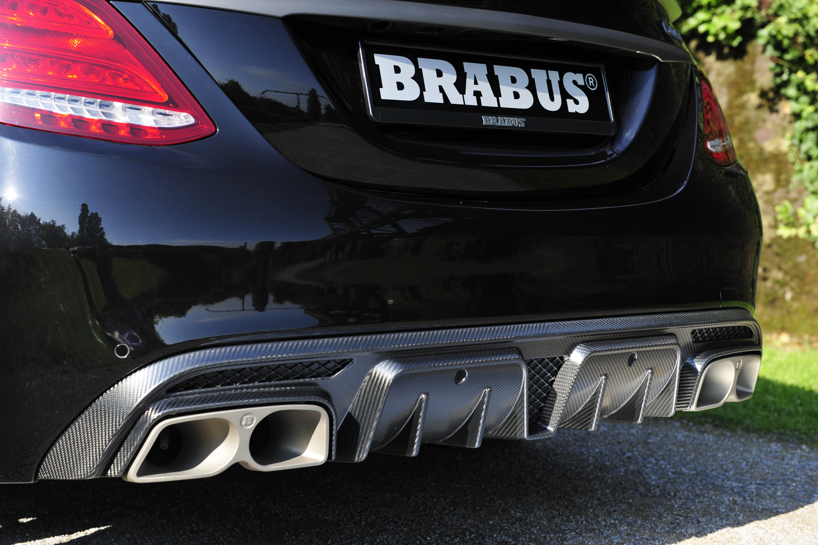 Brabus carbon rear spoiler, C63 AMG, sedan