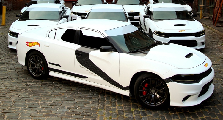  Stormtrooper-Themed Dodge Chargers Gave Free Uber Rides In NYC [w/Video]