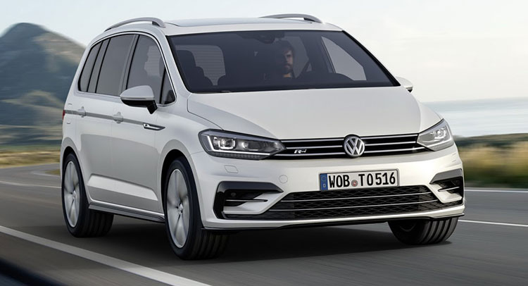  The R-Line Package Makes Itself Available For The Volkswagen Touran
