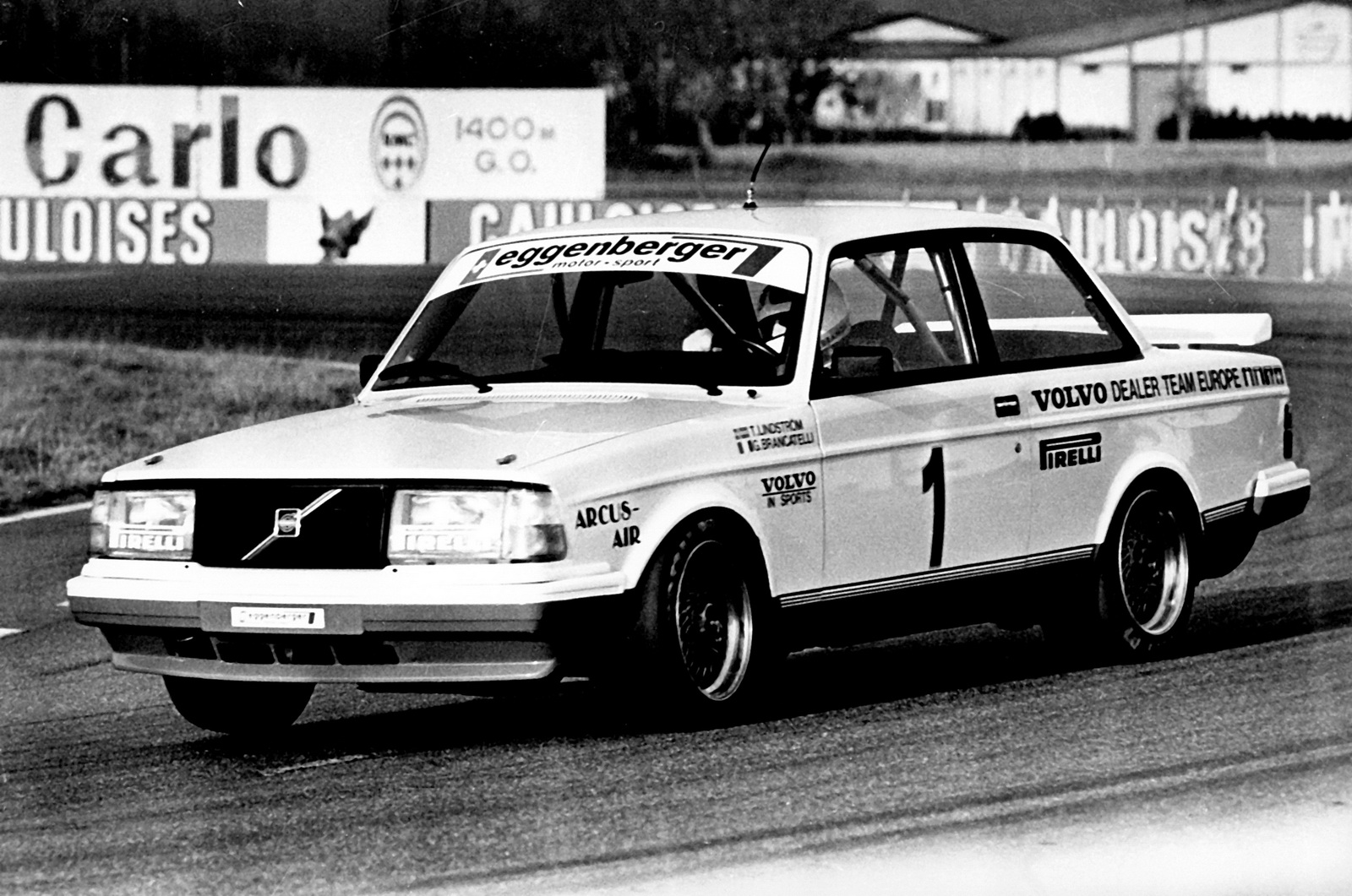 Volvo Remembers “The Flying Brick” 240 Turbo Racer 30 Years